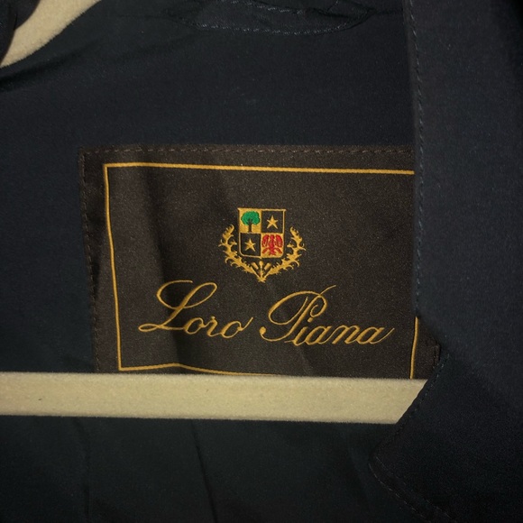 LORO PIANA Windbreaker with detachable sleeves - Picture 6 of 7